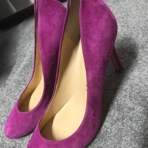 Ivanka Trump Fuschia Pumps size 6.5